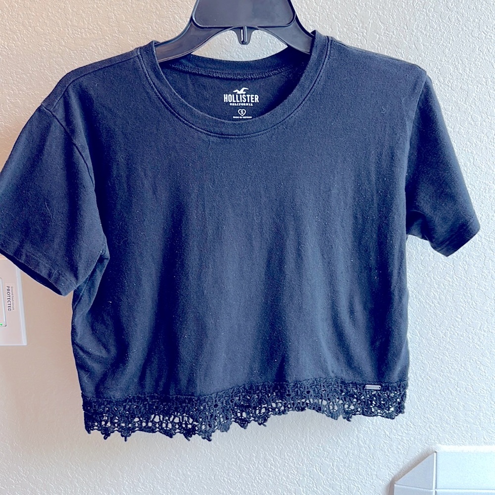 Girls Hollister size SM crop top lace knit bottom